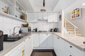 Family-Friendly Townhouse with Private Courtyard, Sydney